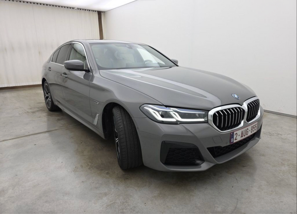 BMW 545e xDrive