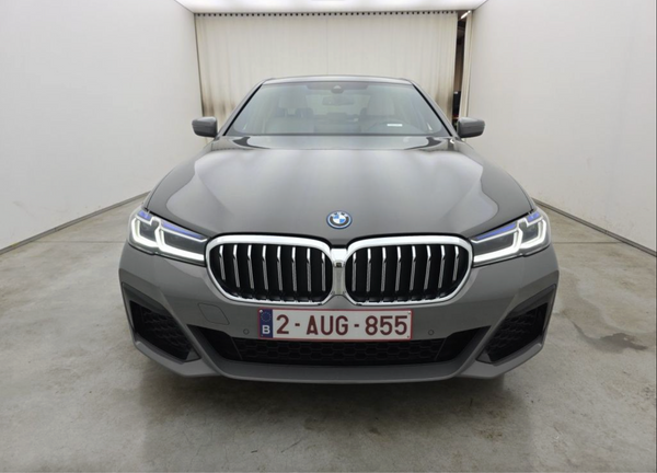 BMW 545e xDrive
