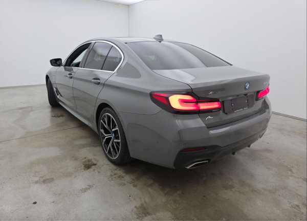 BMW 545e xDrive