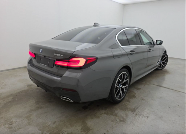 BMW 545e xDrive