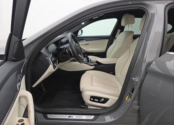 BMW 545e xDrive