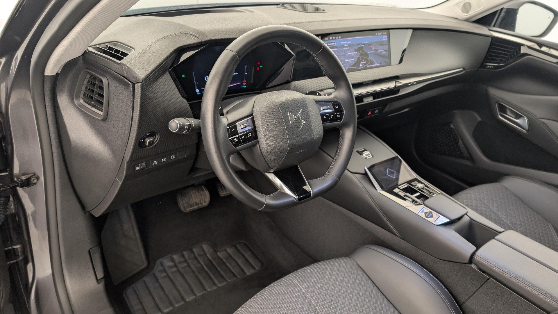 DS Automobiles DS4