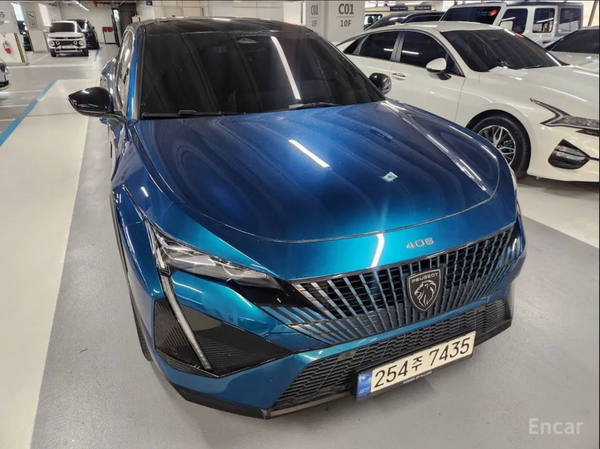 Peugeot 408