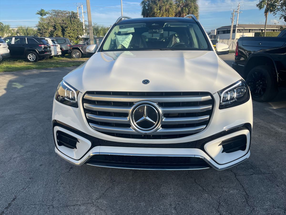 2024 Mercedes-Benz GLS