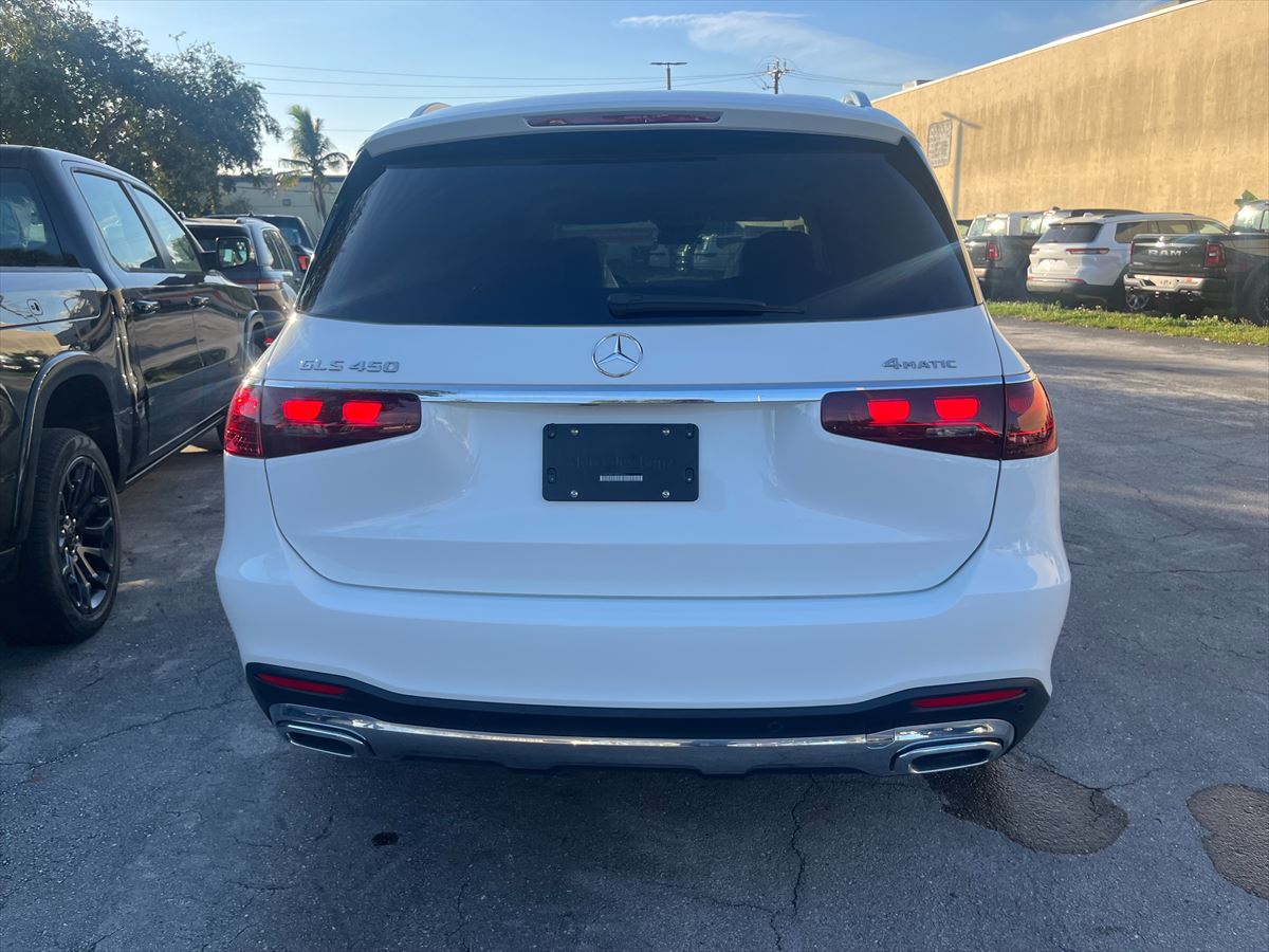 2024 Mercedes-Benz GLS