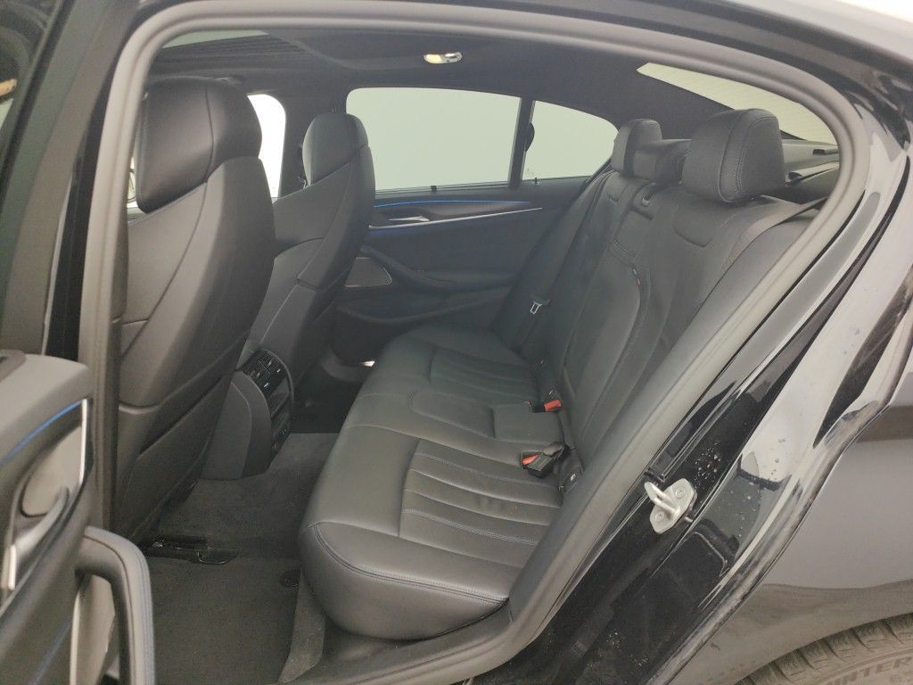 BMW 545E
