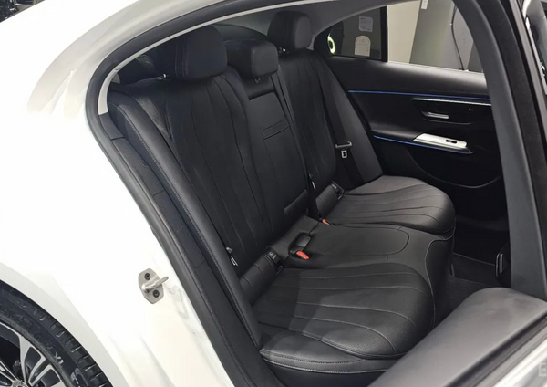 Mercedes E-Class W214