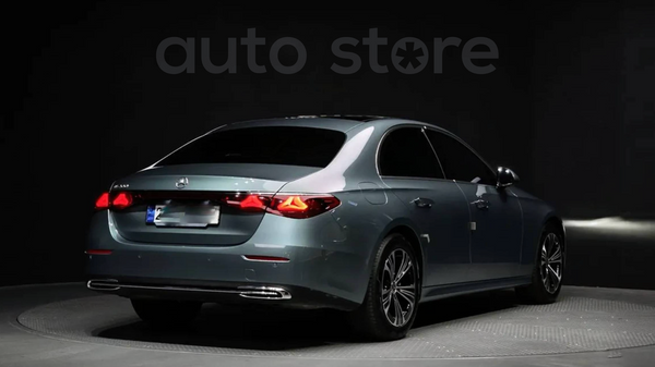 Mercedes E-Class W214