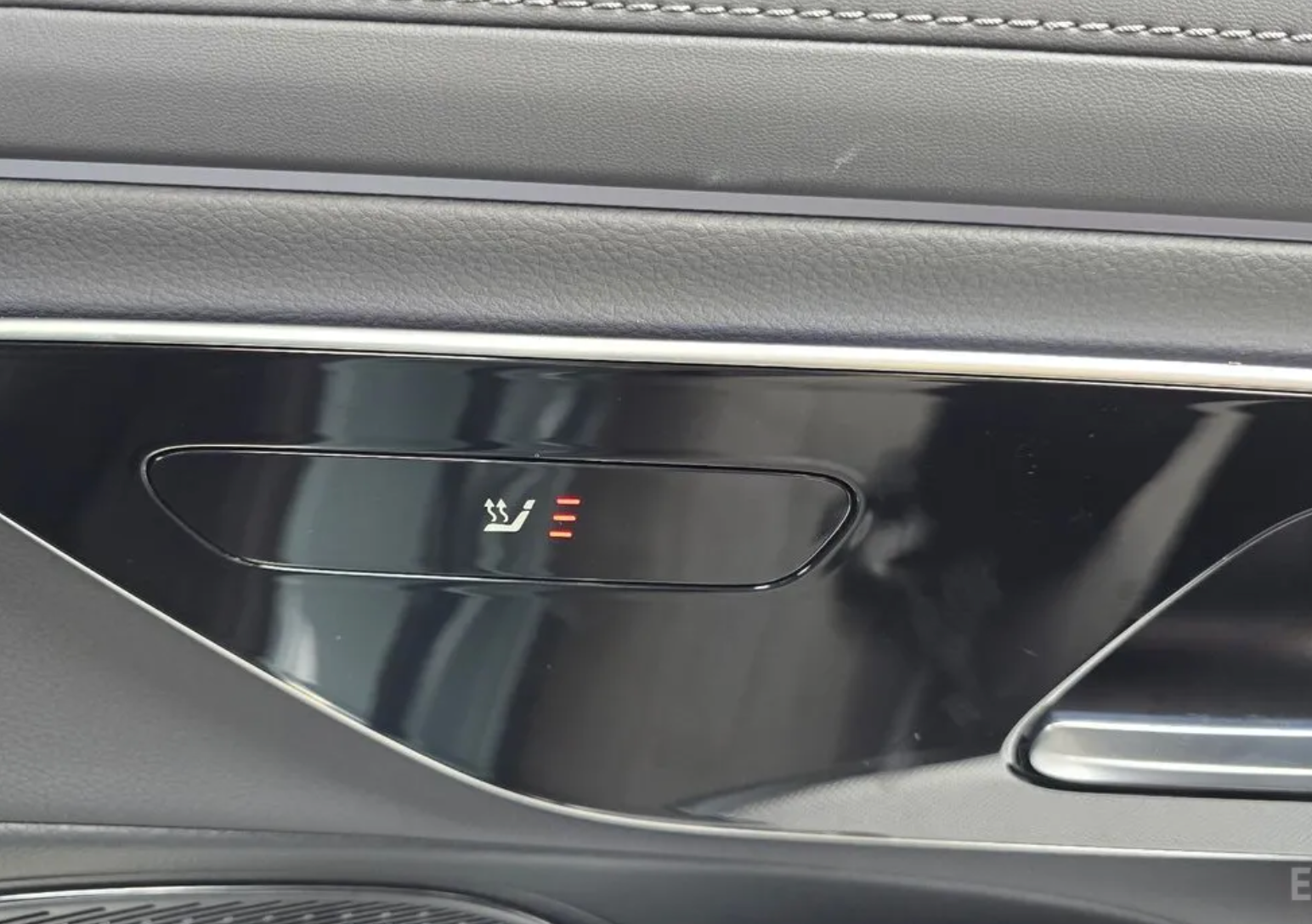 Mercedes E-Class W214