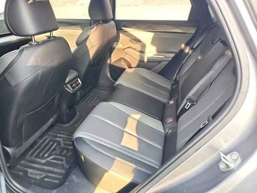 BYD Qin L