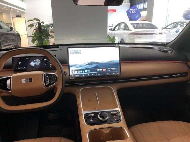 Geely Galaxy Starship 7