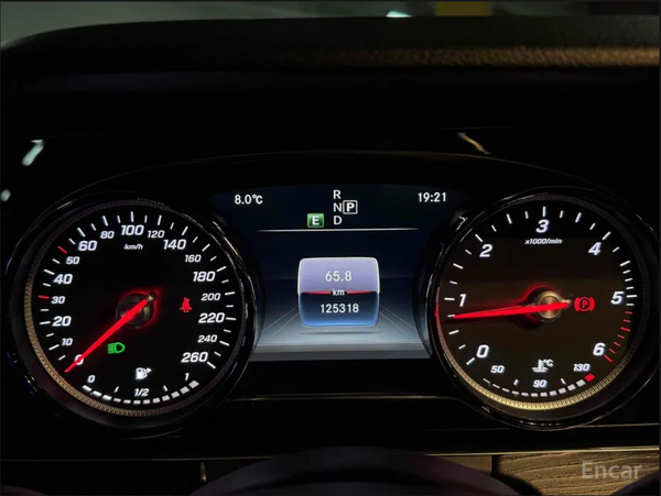 Mercedes E220