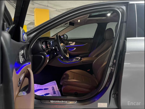 Mercedes E220