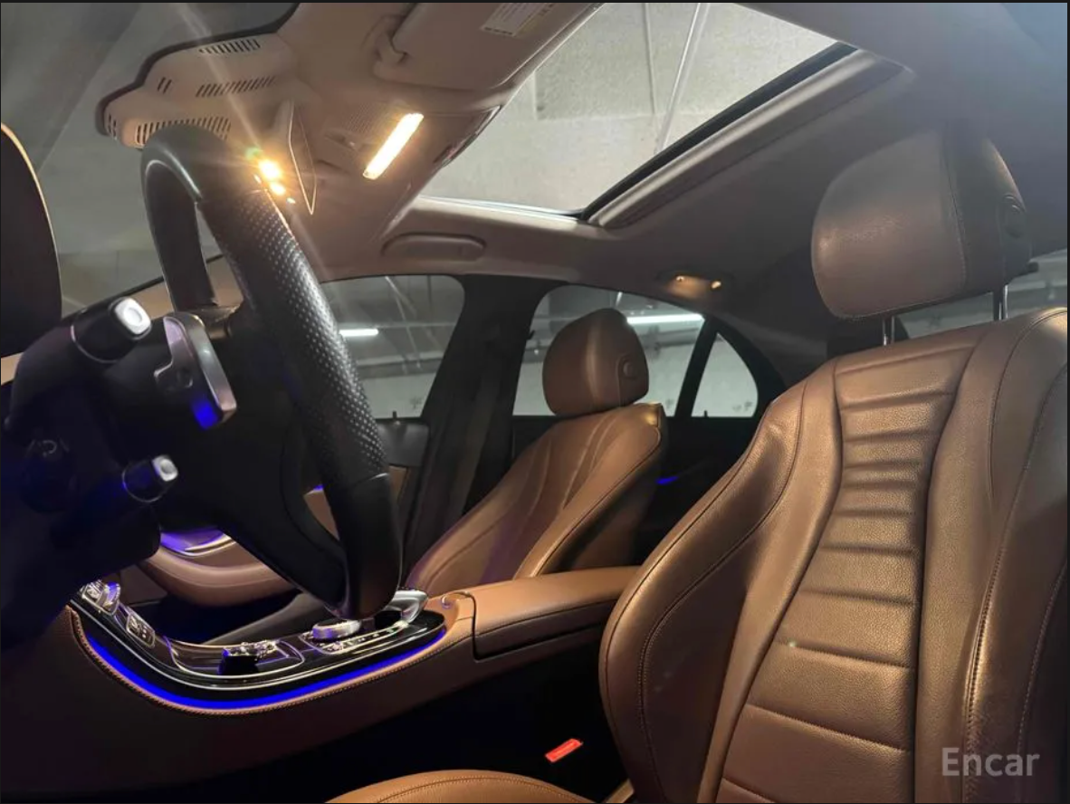 Mercedes E220