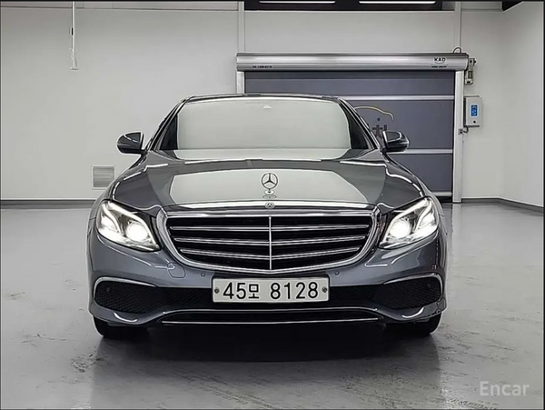 Mercedes E220