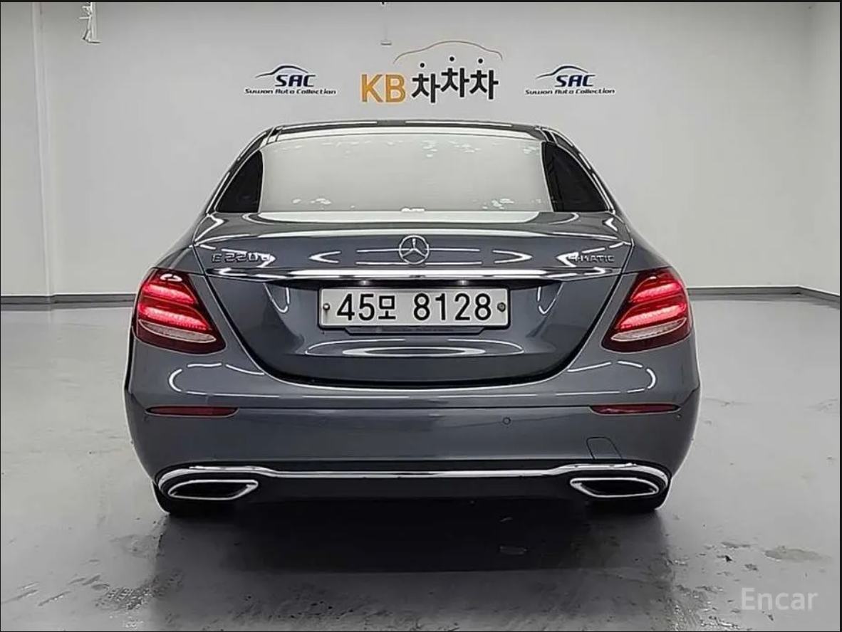 Mercedes E220