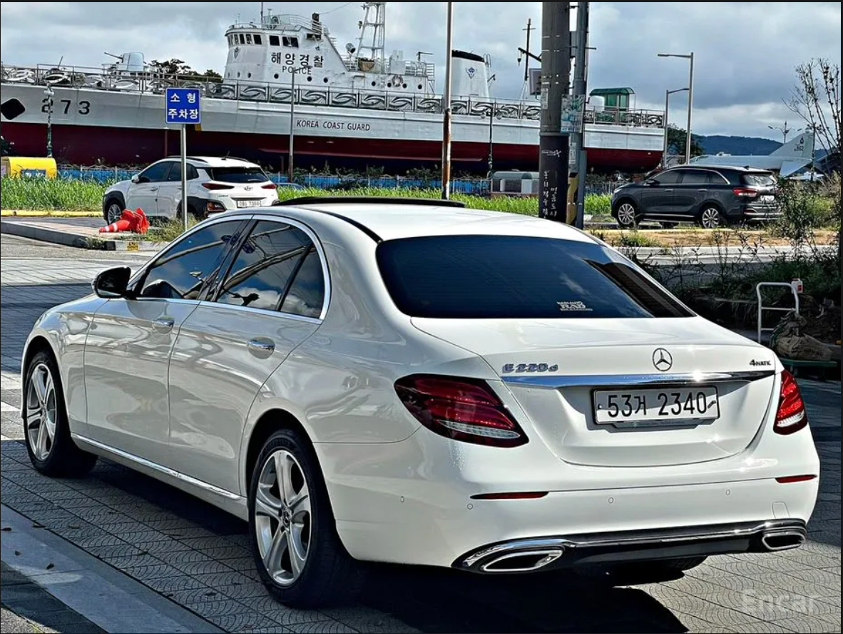 Mercedes E220d