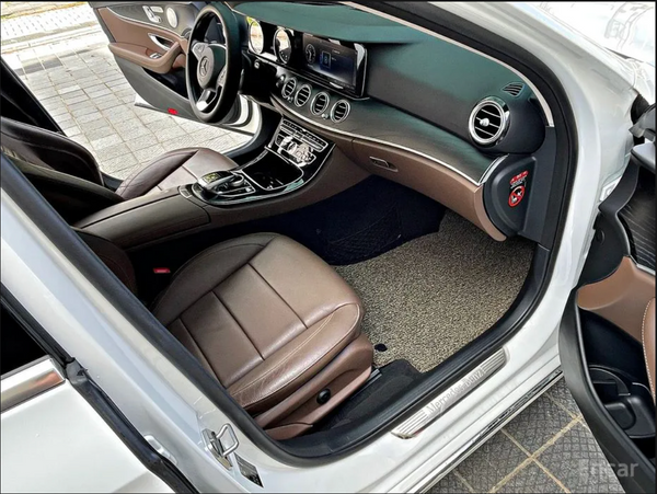 Mercedes E220d