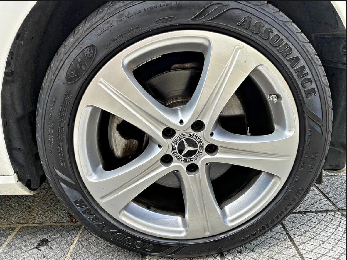 Mercedes E220d