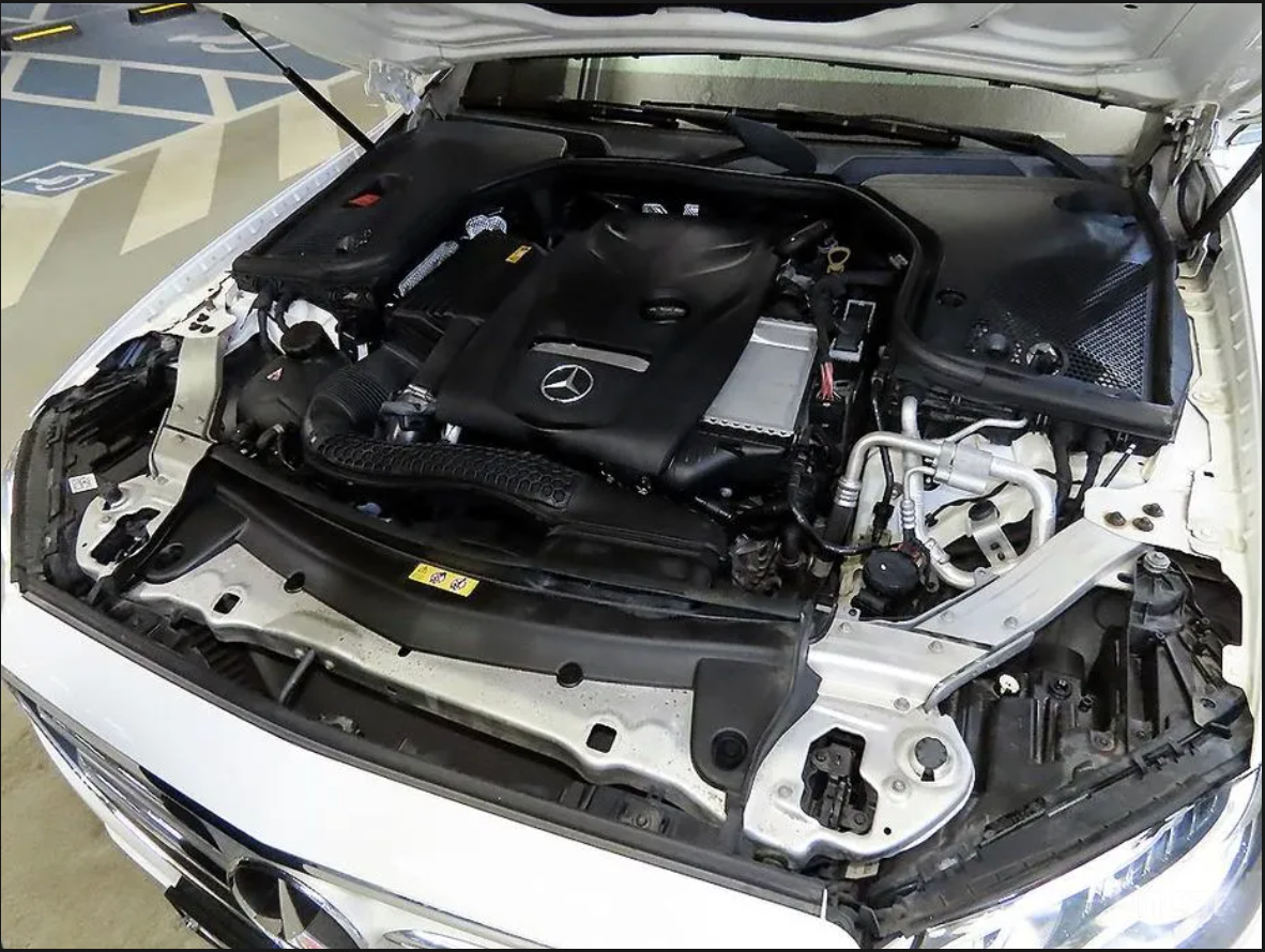 Mercedes E200