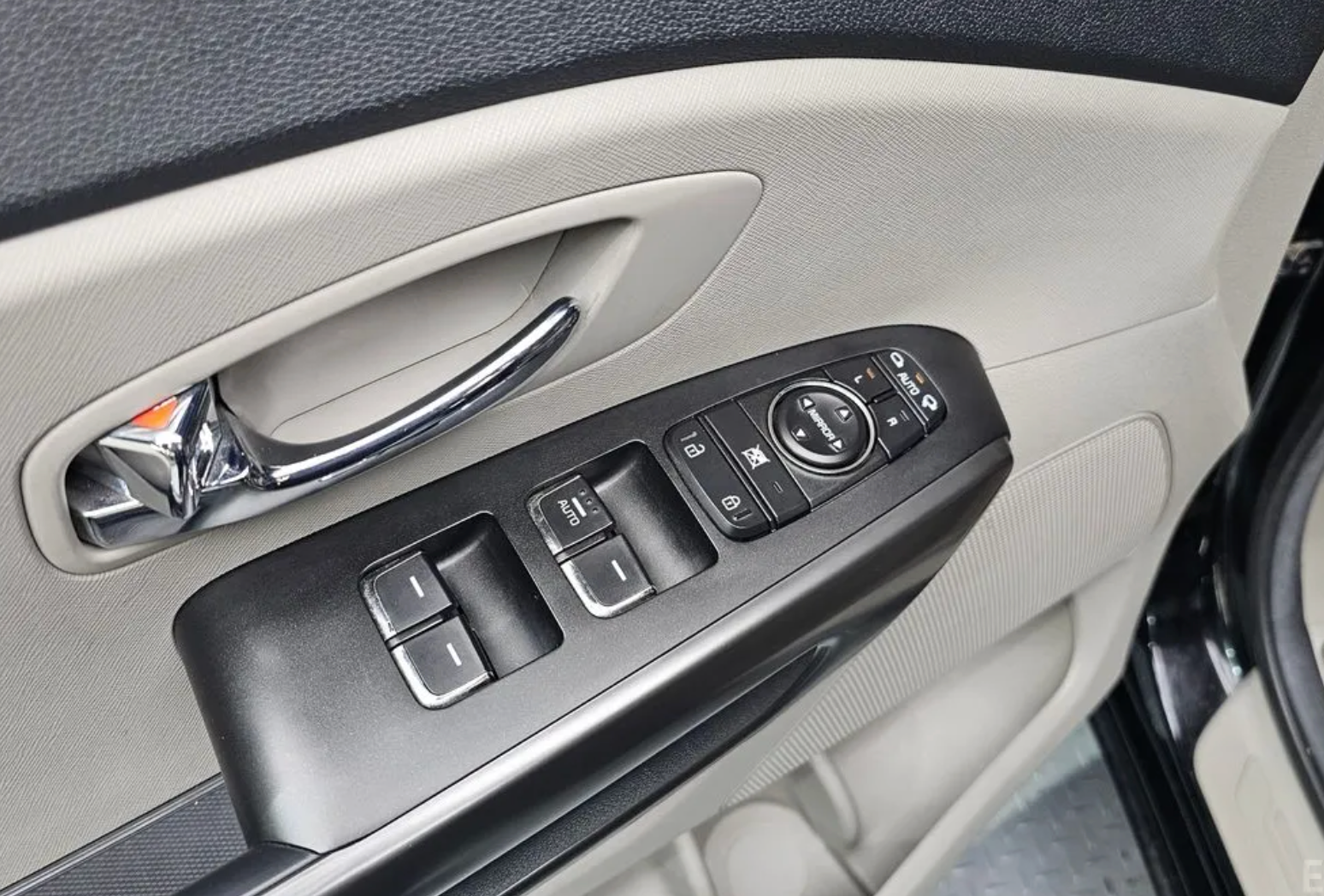KIA Carnival 2018