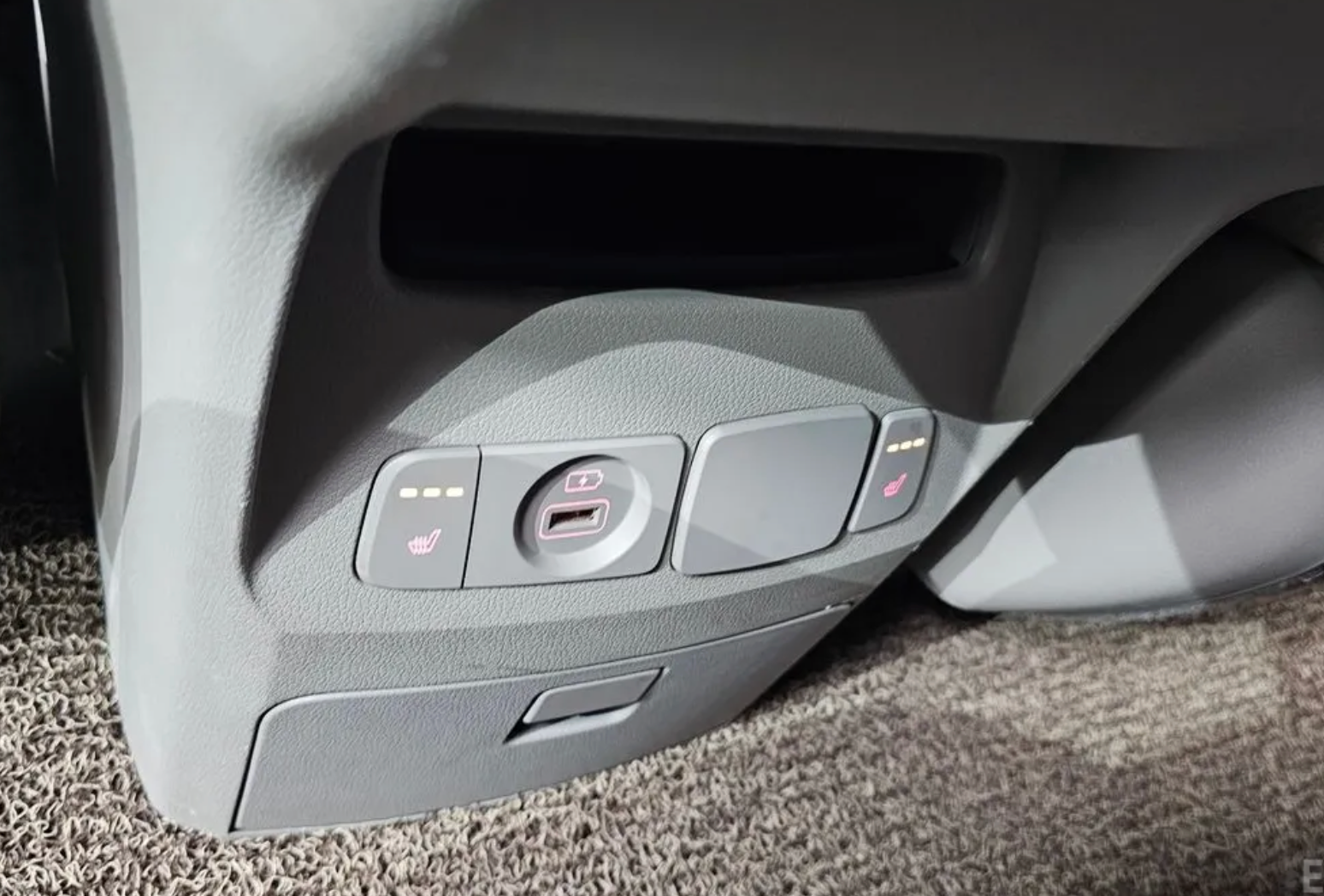 KIA Carnival 2018