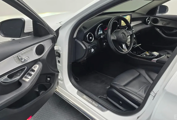 Mercedes C220d