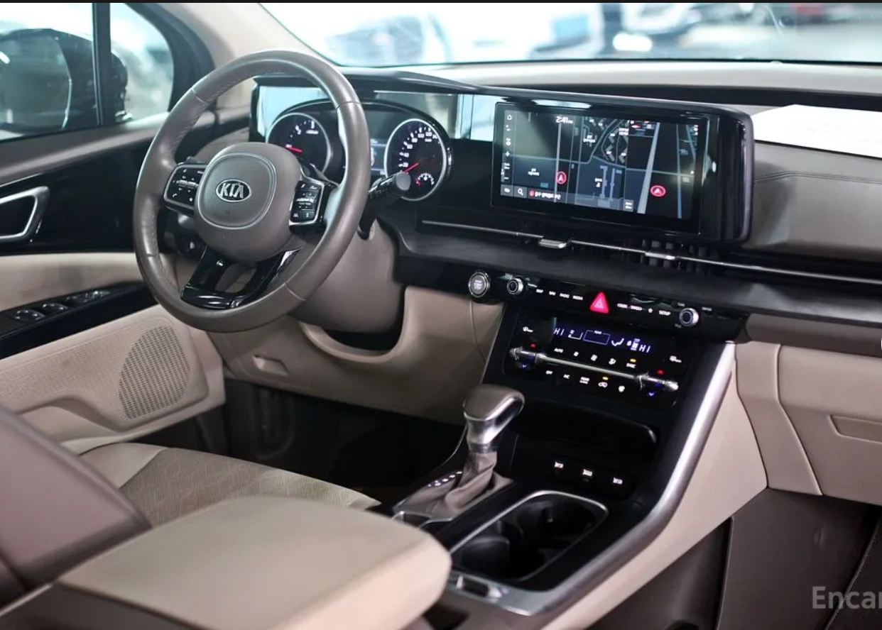 Kia Carnival