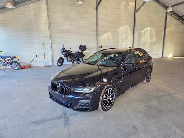 BMW 530E