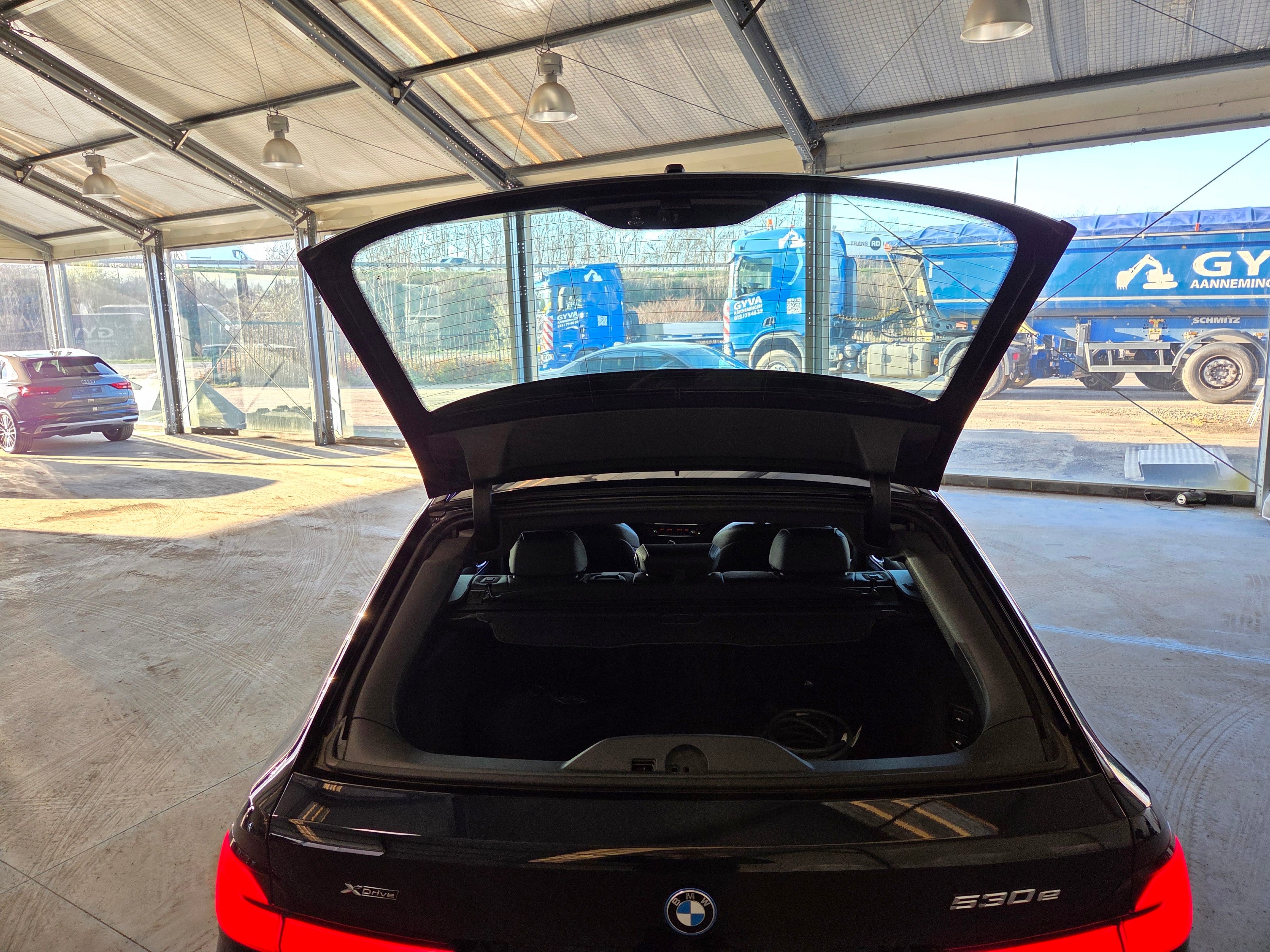 BMW 530E