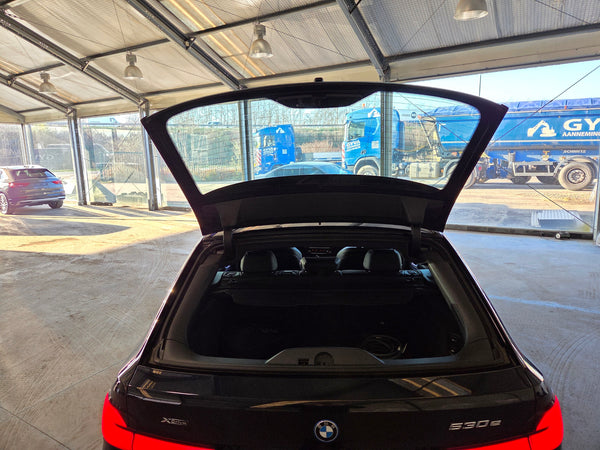 BMW 530E