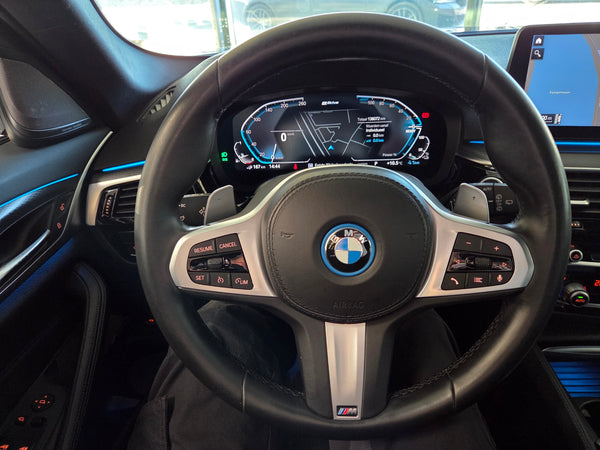 BMW 530E