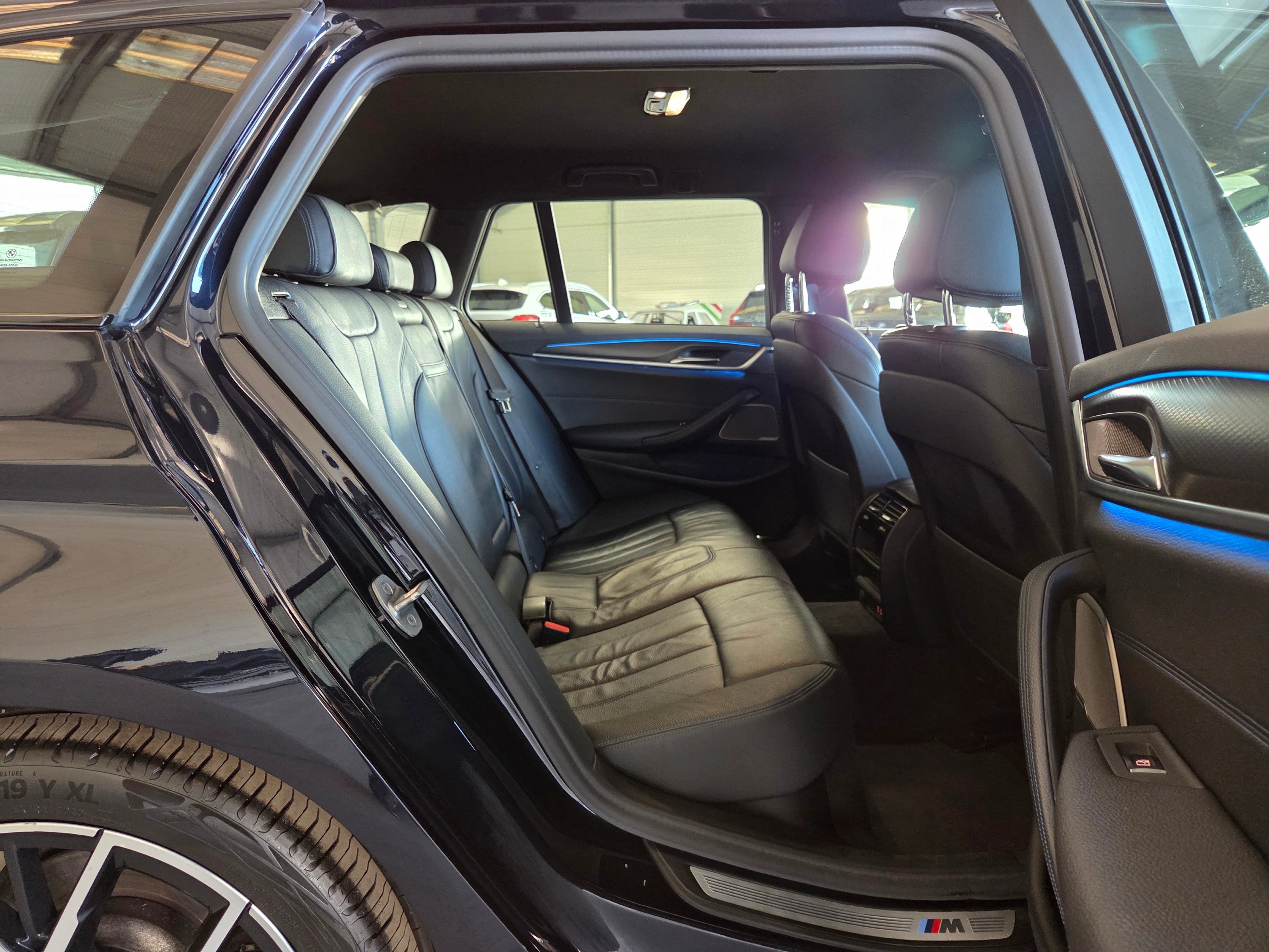 BMW 530E