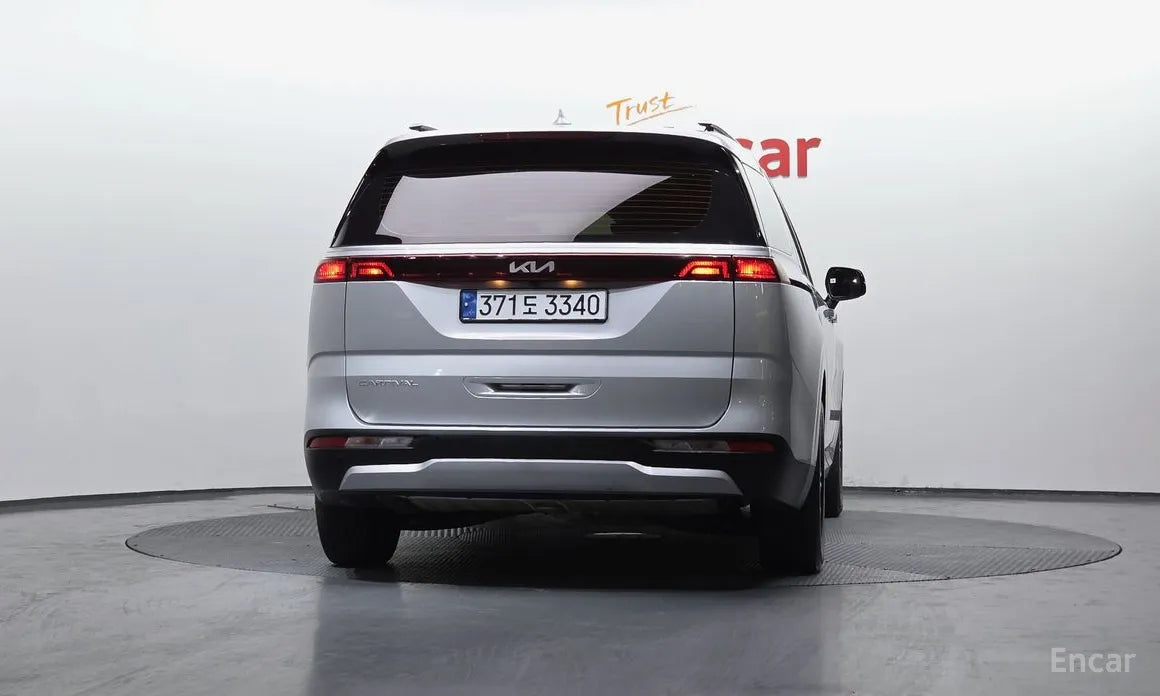 KIA Carnival 2021