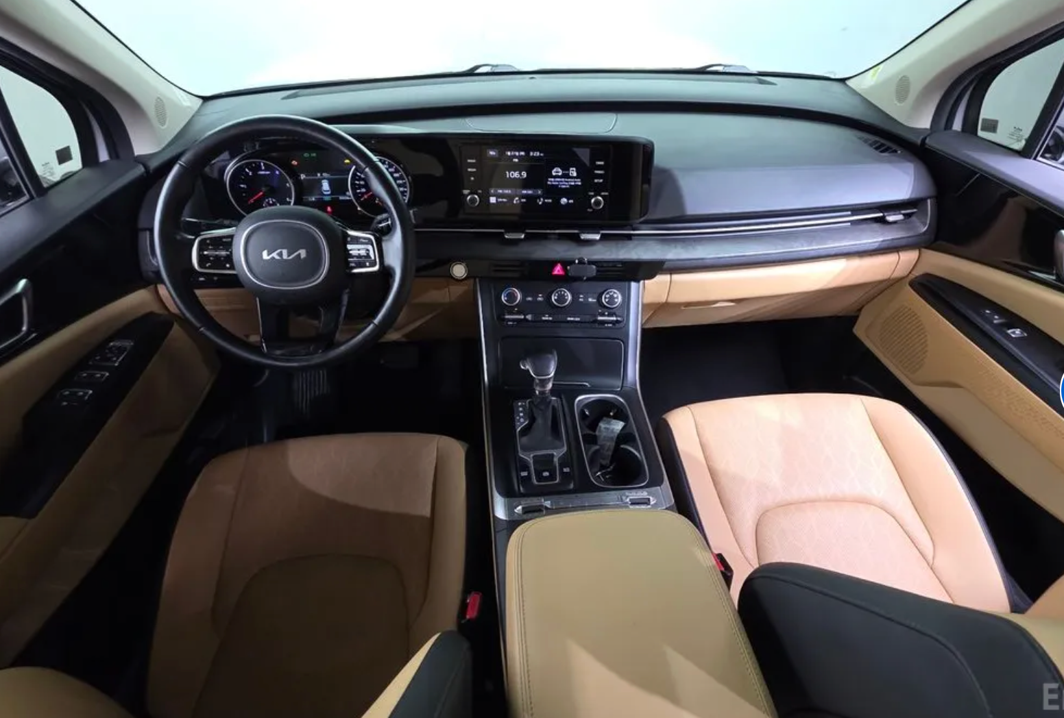 KIA Carnival 2021