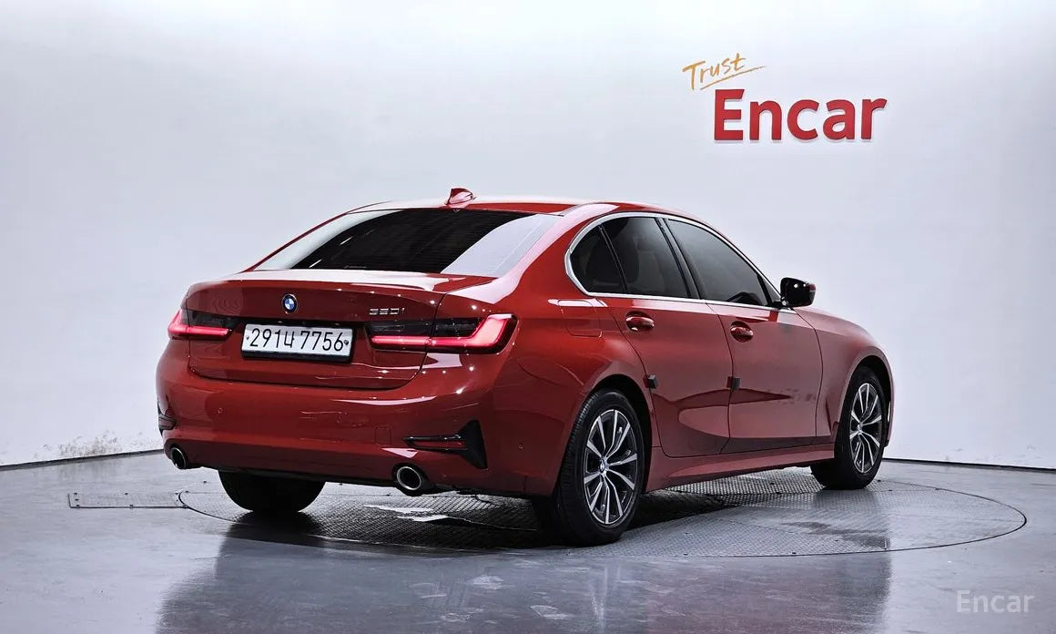 BMW 320i 2019