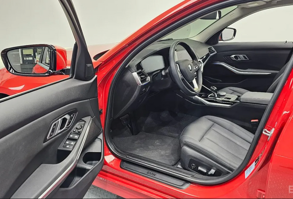 BMW 320i 2019