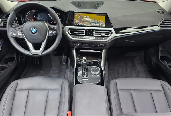 BMW 320i 2019