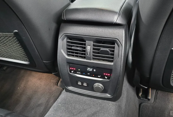 BMW G20 320i 2019