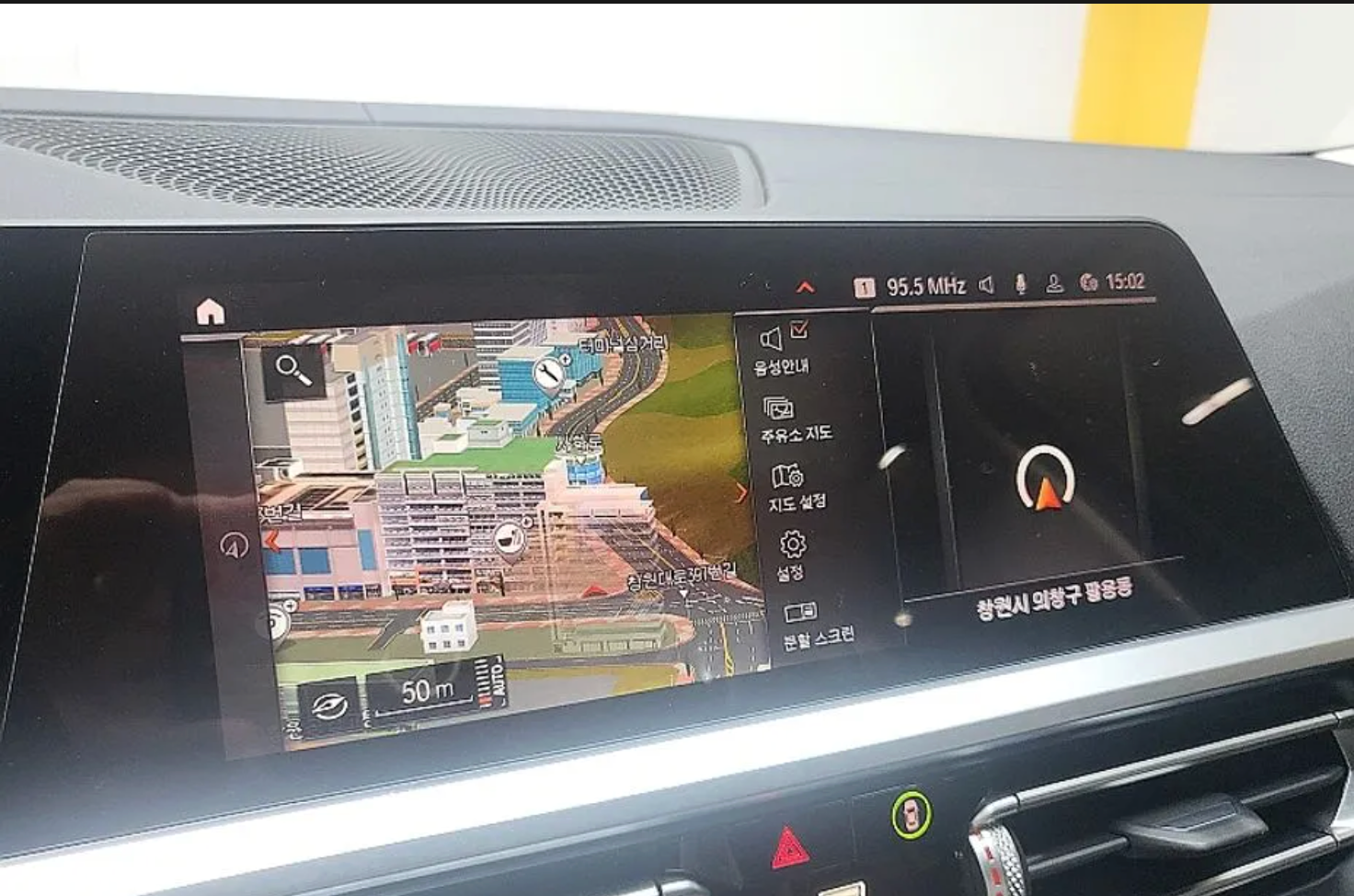 BMW G30 320i 2019