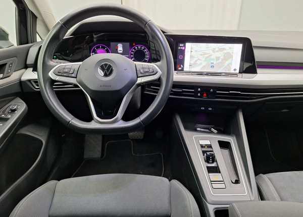 Volkswagen Golf 8 2021