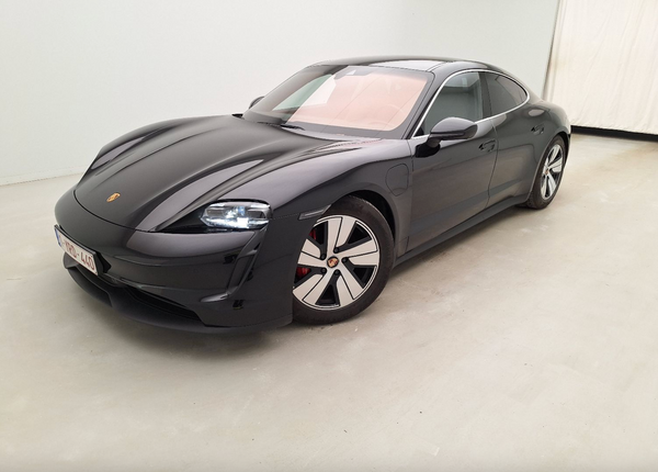Porsche Taycan 4S