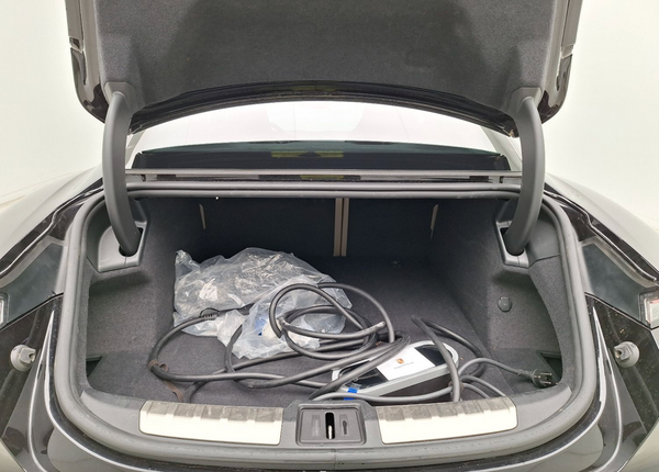 Porsche Taycan 4S