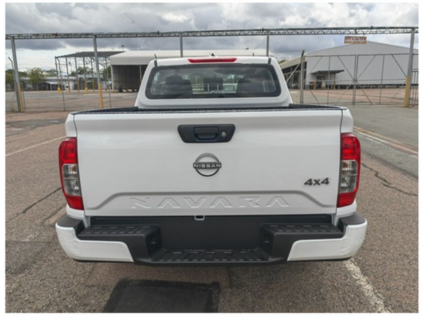 2025 Nissan Navara Double Cab SE Plus Widebody 4×4 2.5L Diesel