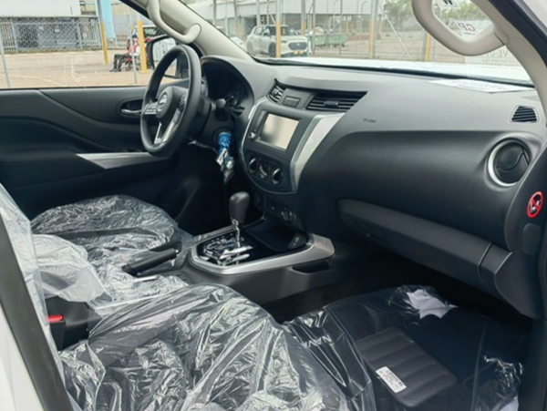 2025 Nissan Navara Double Cab SE Plus Widebody 4×4 2.5L Diesel