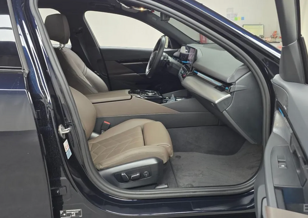 BMW 5 Series G30