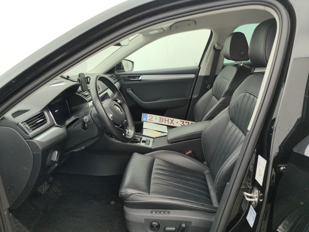 Skoda Superb Combi