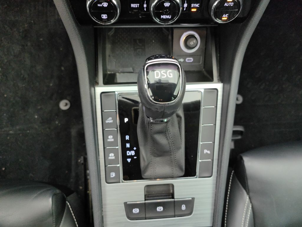 Skoda Superb Combi
