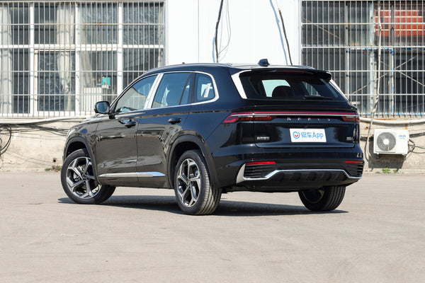 Geely Mojnar