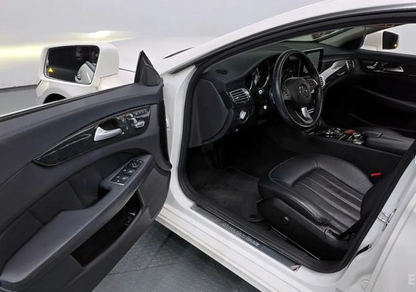 Mercedes-Benz CLS
